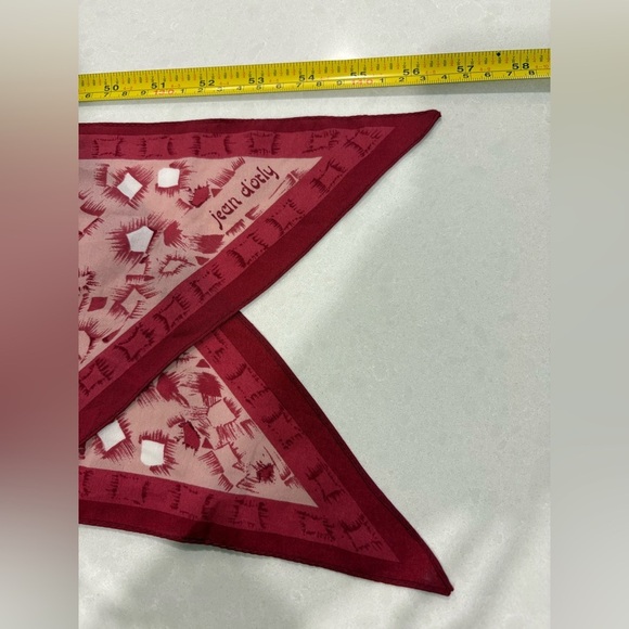 Silk feel Jean d'Orly Vintage Abstract Print Silk Neck Scarf - Burgundy & Pink - Picture 5 of 7
